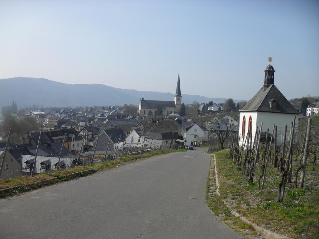 Hotel Reichsschenke Zum Ritter Gotz "Garni" Kröv Zewnętrze zdjęcie